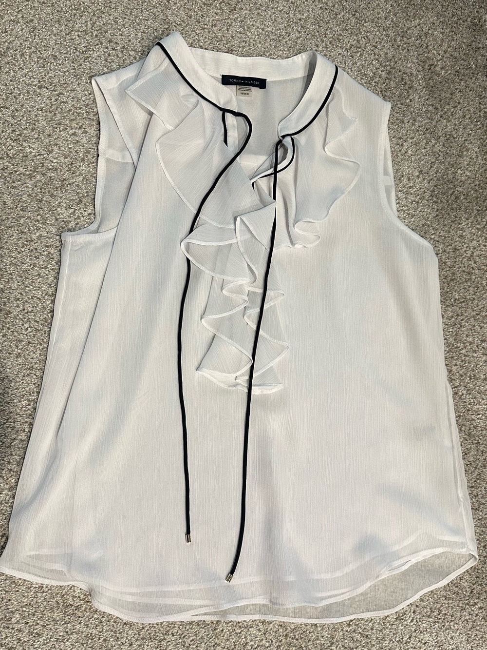 Like New Women’s Medium Tommy Hilfiger White Sleeveless Ruffle Tie-Front Blouse